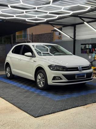 VOLKSWAGEN POLO 1.0 200 TSI COMFORTLINE AUTOMÁTICO